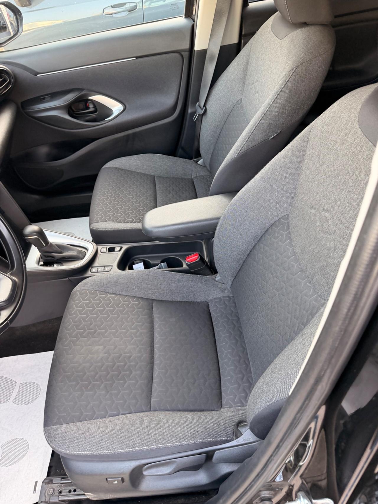 Toyota Yaris Cross 1.5 Hybrid 5p. E-CVT Business
