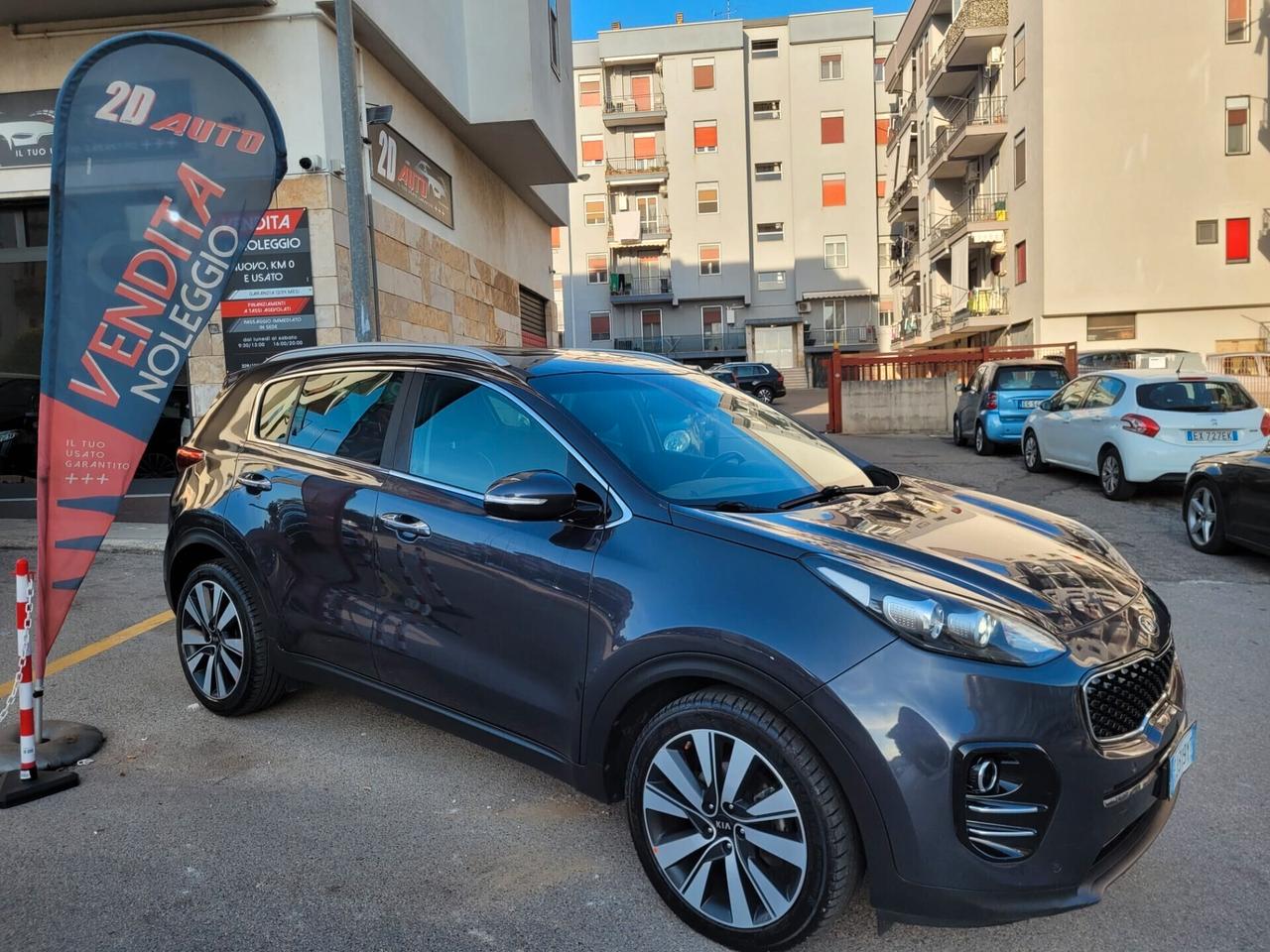 Kia Sportage 1.7 CRDI 2WD Cool * Pelle * Navi * Garantita 12 Mesi