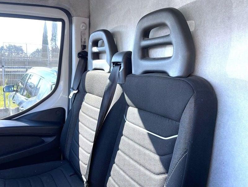 Iveco Daily Daily 35S16V 2.3 HPT PLM-TM Furgone GRAN VOLUME PREZZO + IVA