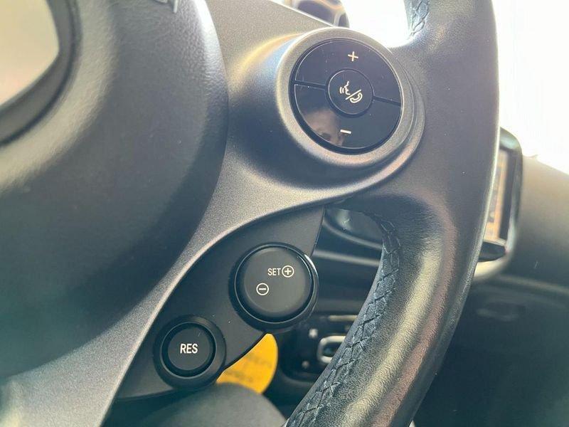 smart fortwo EQ Passion * FULL ELECTRIC *