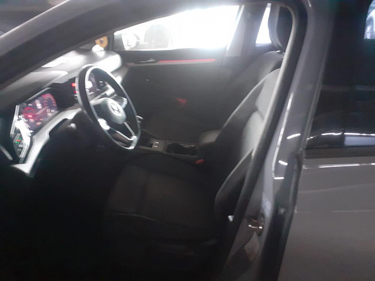 Volkswagen Golf 8° 2.0 TDI SCR Style