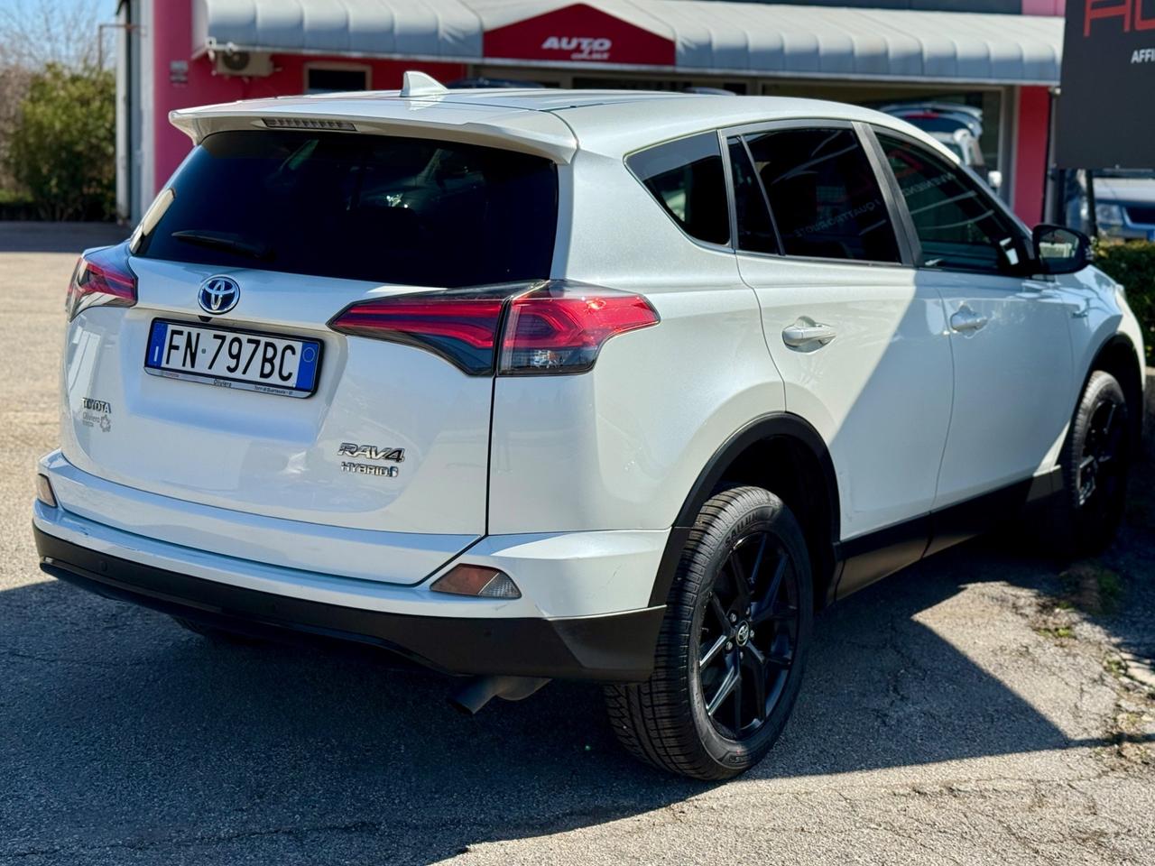 Toyota RAV 4 2.5 Hybrid 2WD 155CV 2018
