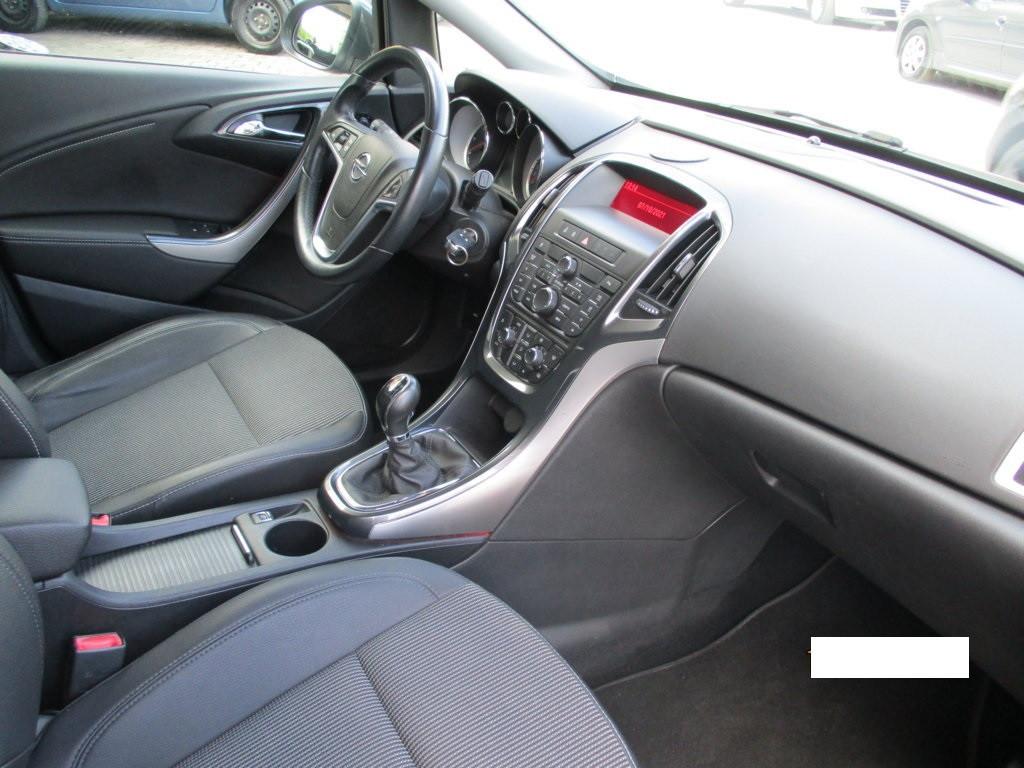Opel Astra Sports Tourer 1.7 cdti Cosmo 130cv