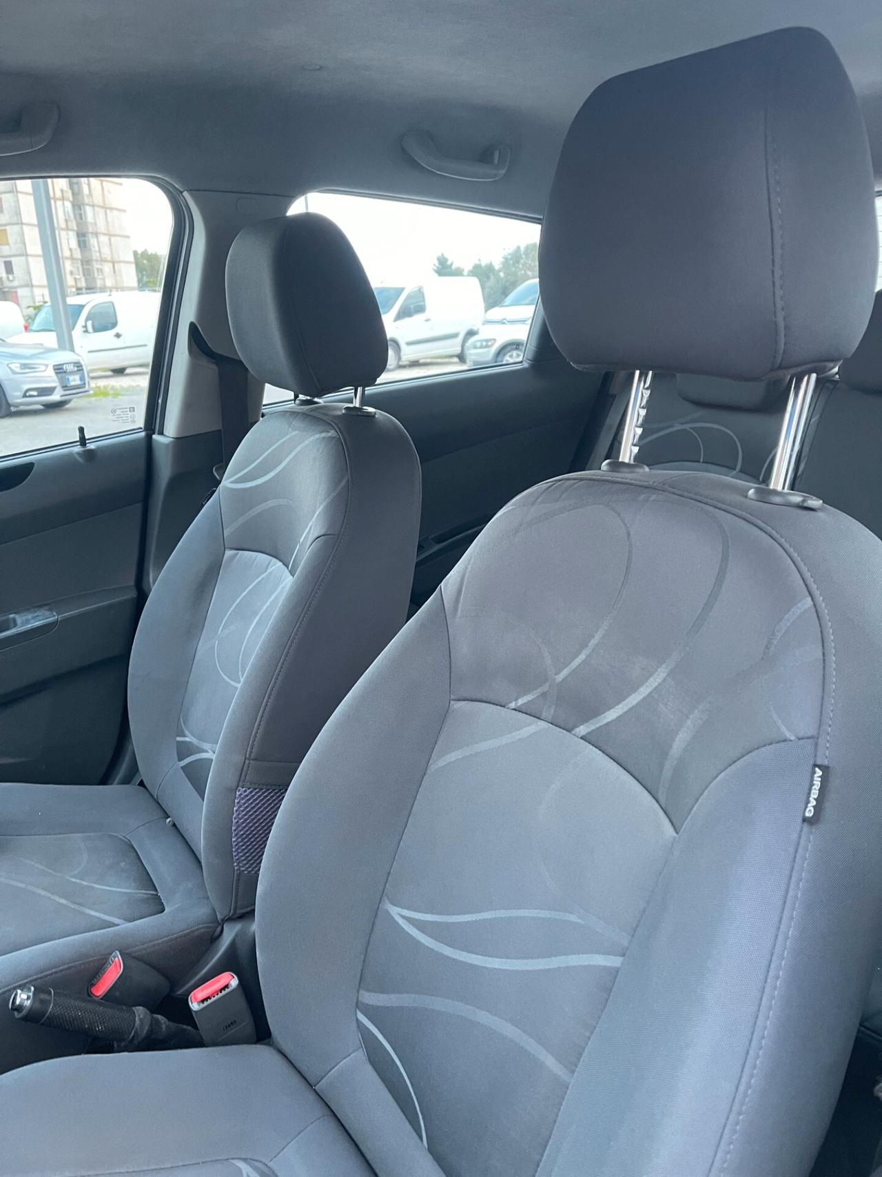 Chevrolet Spark 1.0 68cv