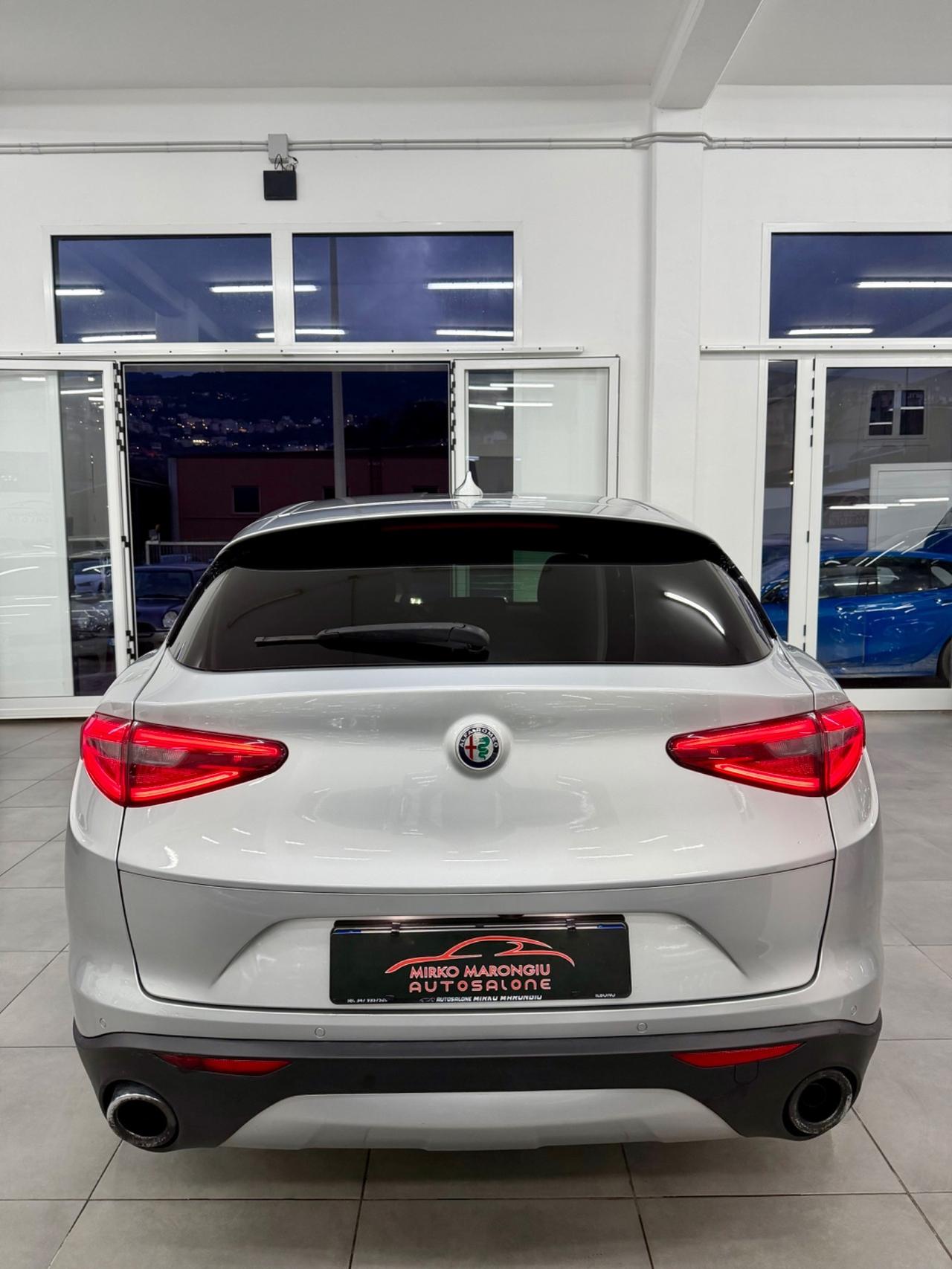 Alfa Romeo Stelvio 2.2 160 CV AT8 RWD FINANZIABILE