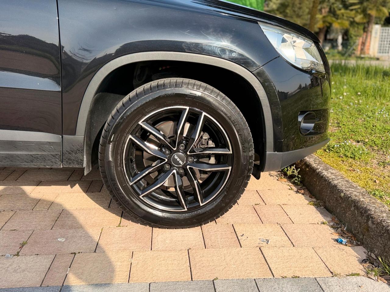 Volkswagen Tiguan 2.0 TDI 4x4MOTION Sport & Style