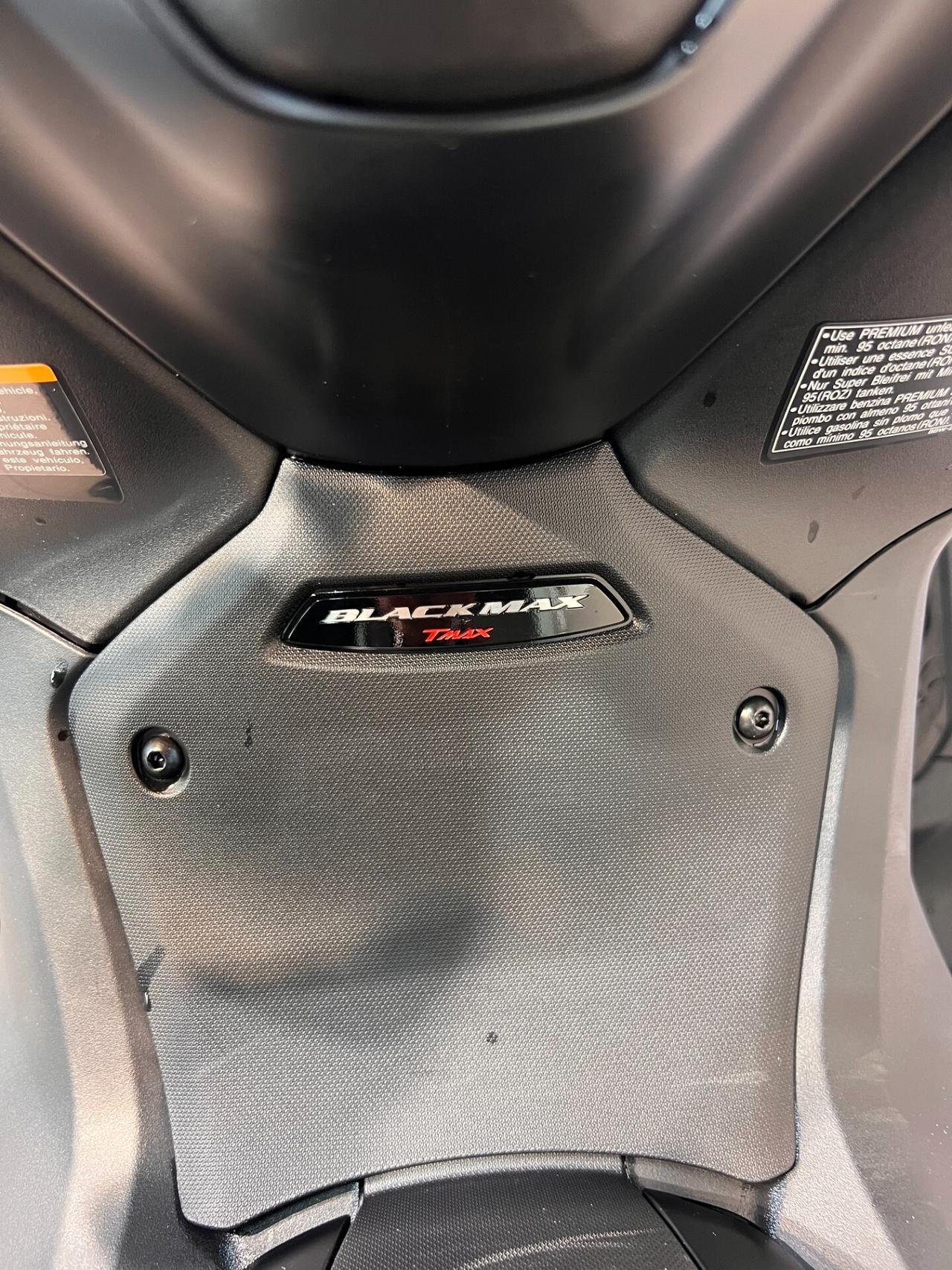 Yamaha T Max 560 BLACKMAX 25 ANNIVERSARY