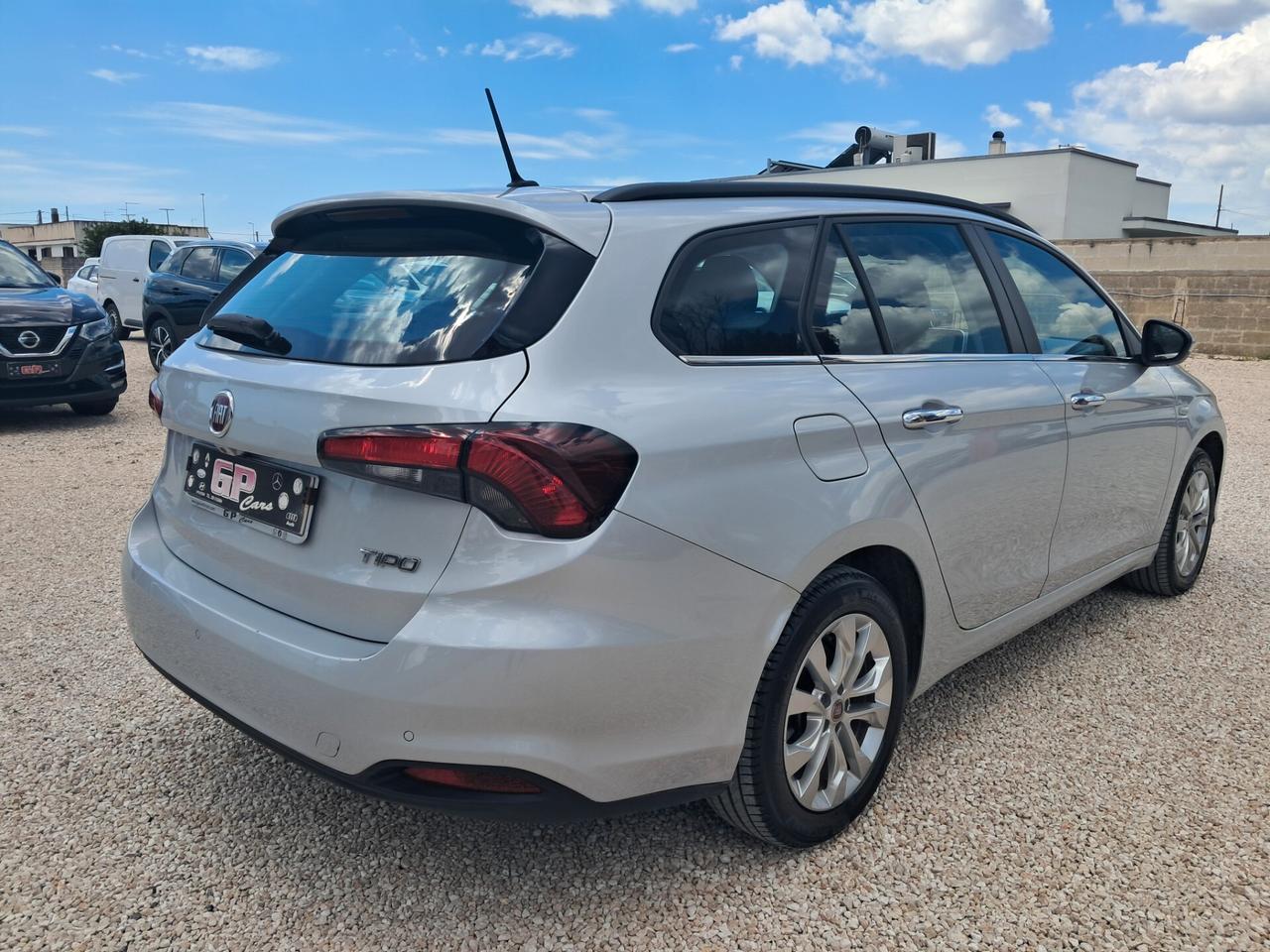 Fiat Tipo 1.3 Mjt Lounge*NAVI*TELECAMERA*LED