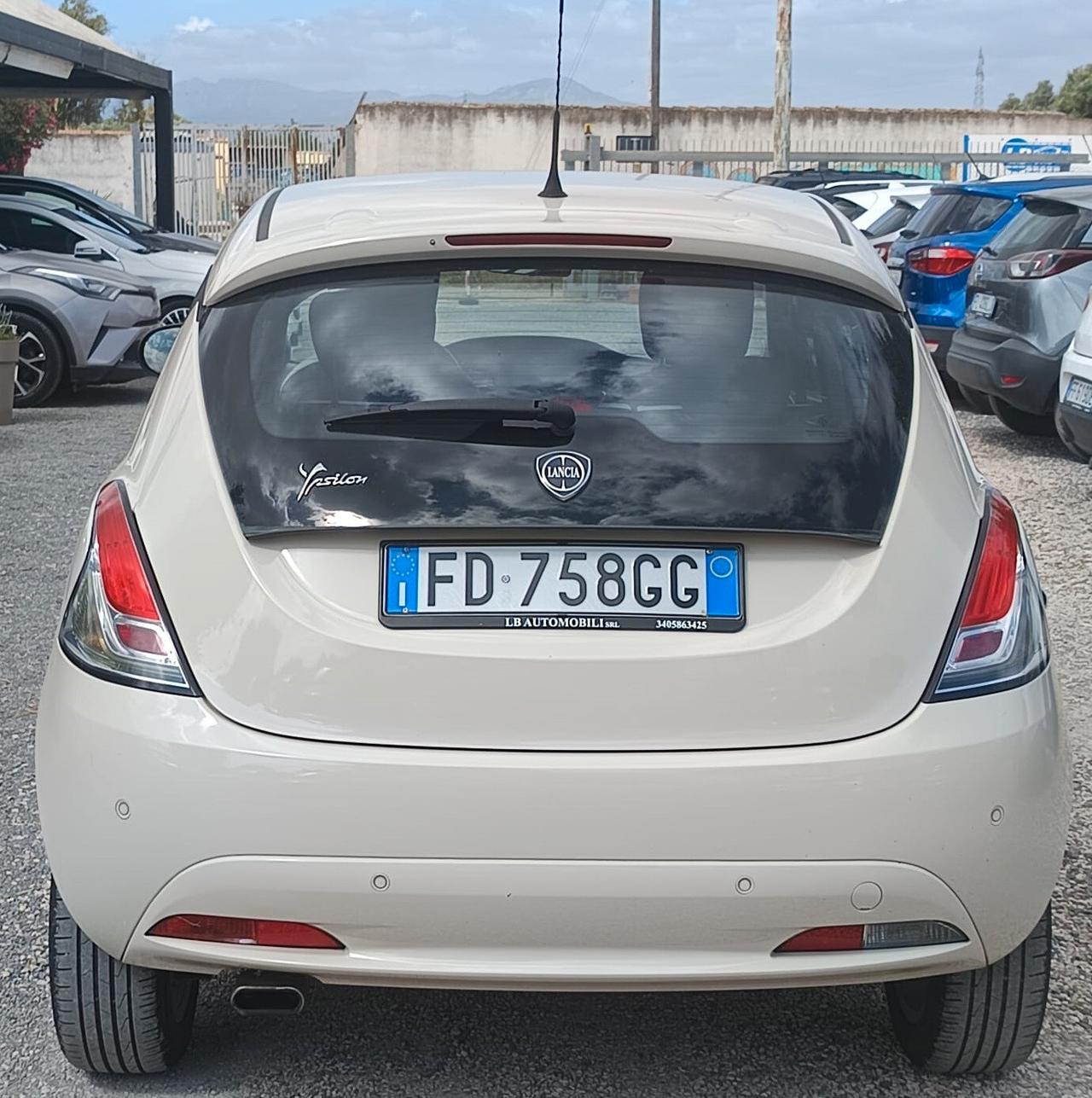 Lancia Ypsilon 2016 - 1.2 BENZINA LB AUTOMOBILI