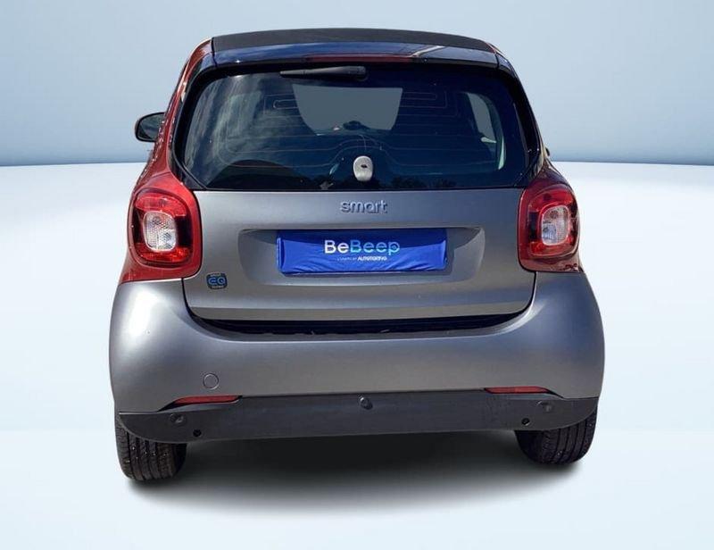 smart fortwo EQ PASSION 4,6KW