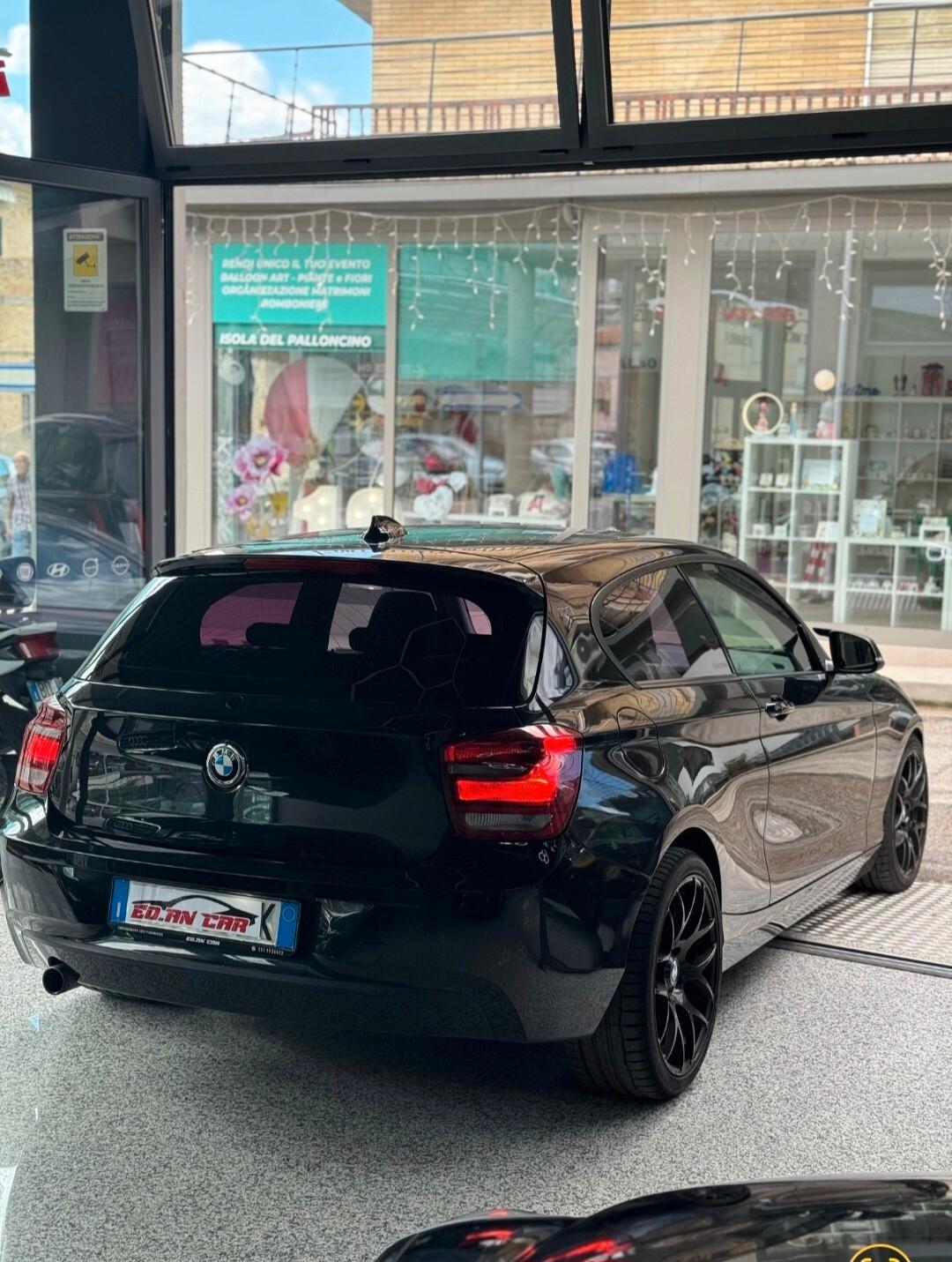 Bmw 116 116d 5p. Urban