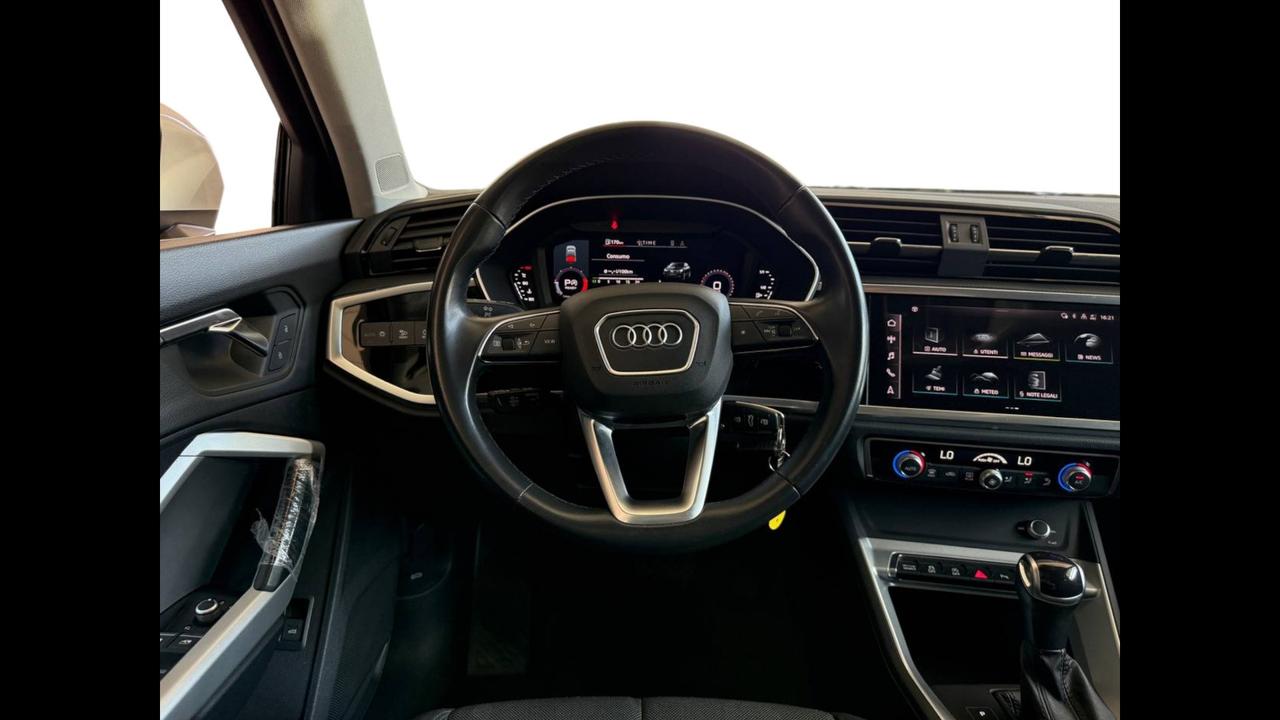 AUDI Q3 I 2019 Sportback - Q3 Sportback 35 2.0 tdi s-tronic