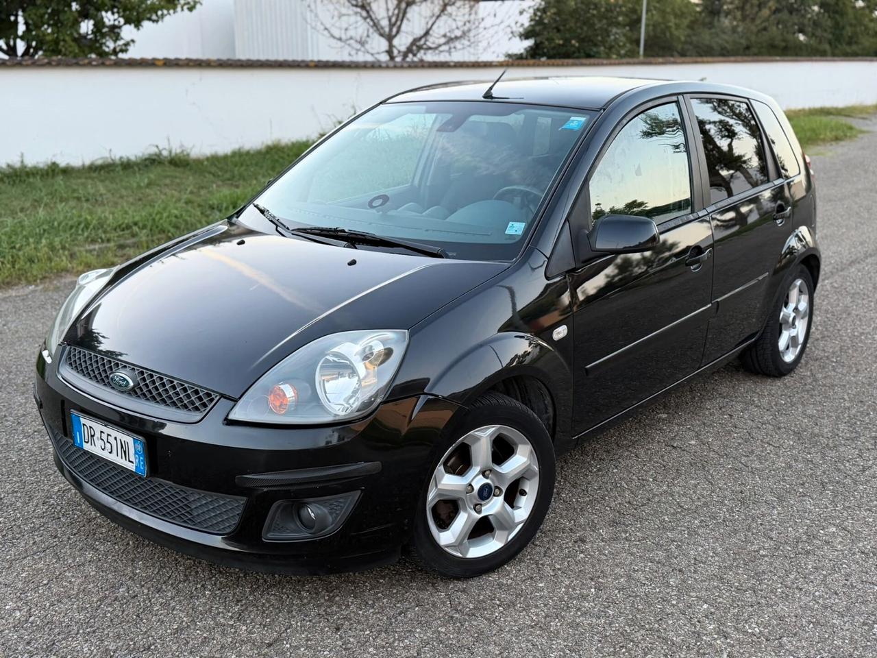 Ford Fiesta 1.2 Benzina GPL scade 2035