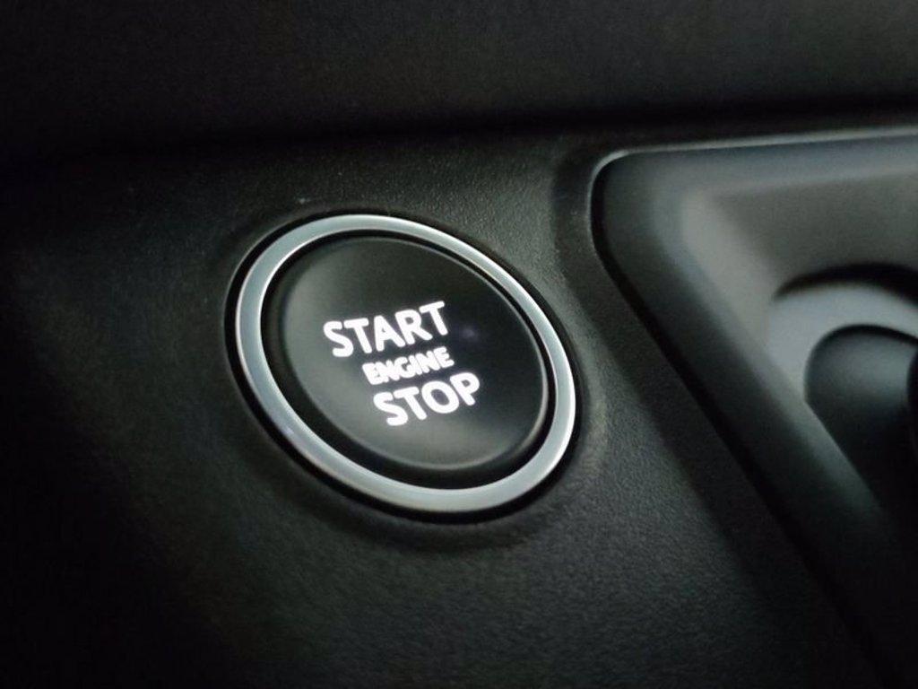 LAND ROVER Defender (2019) LAND ROVER 90 3.0D I6 250 CV AWD Auto X-Dynamic S del 2022