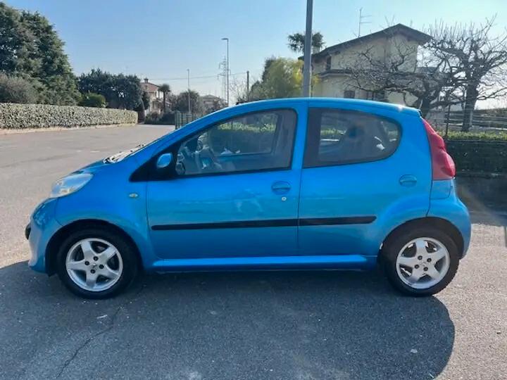 Peugeot 107 1.0 68CV 5p. Sweet Years