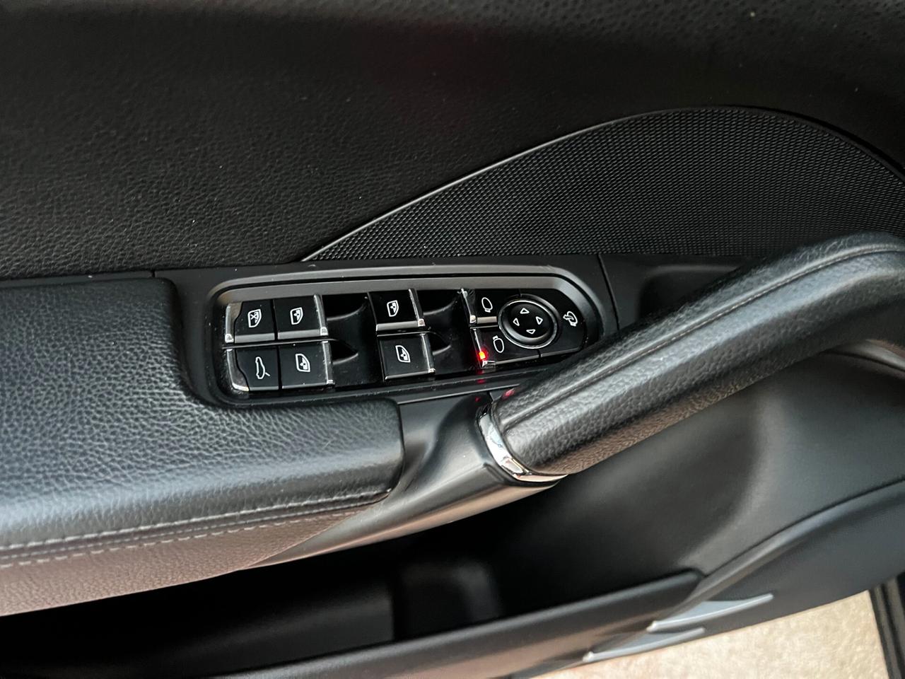 Porsche Cayenne 3.0 Diesel 245 CV- 2013-TETTO-FULL