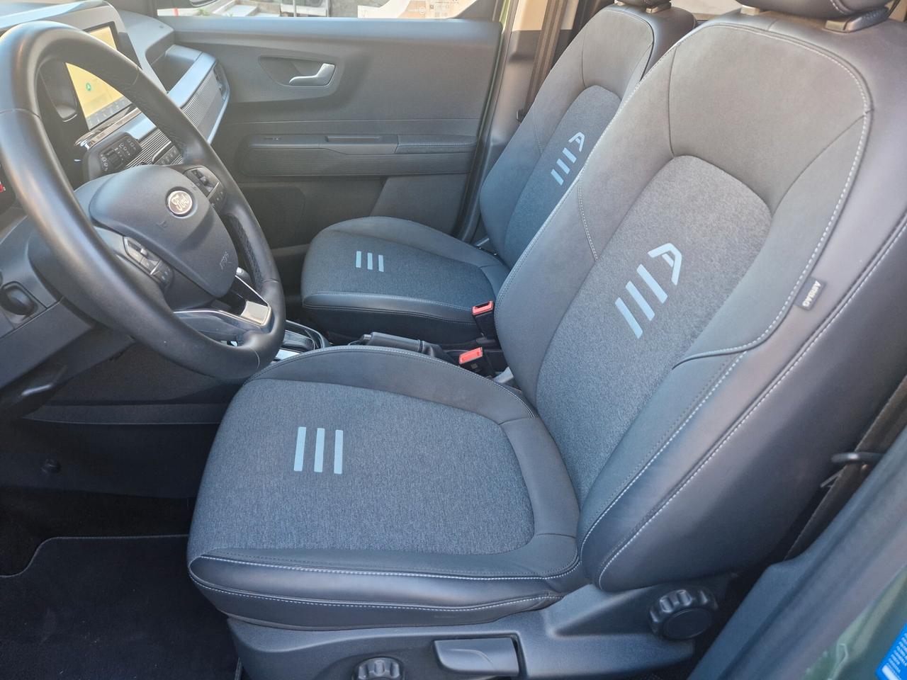 Ford Tourneo Courier AUTOMATICA 1.0 125CV Carplay, Telcamera