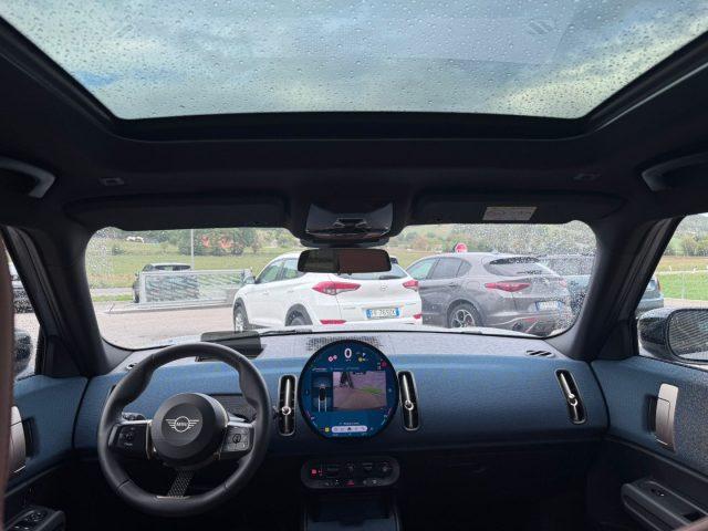 MINI Countryman D Favoured Countryman MY25 M pack TETTO PANORAMICO