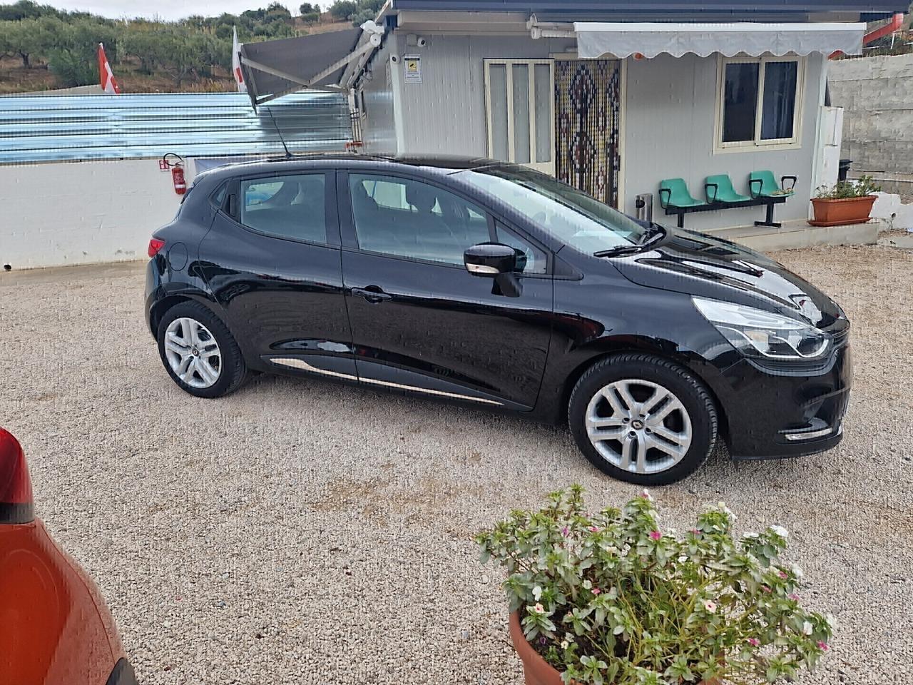 Renault Clio dCi 8V 90CV Start&Stop 5 porte Energy Intens