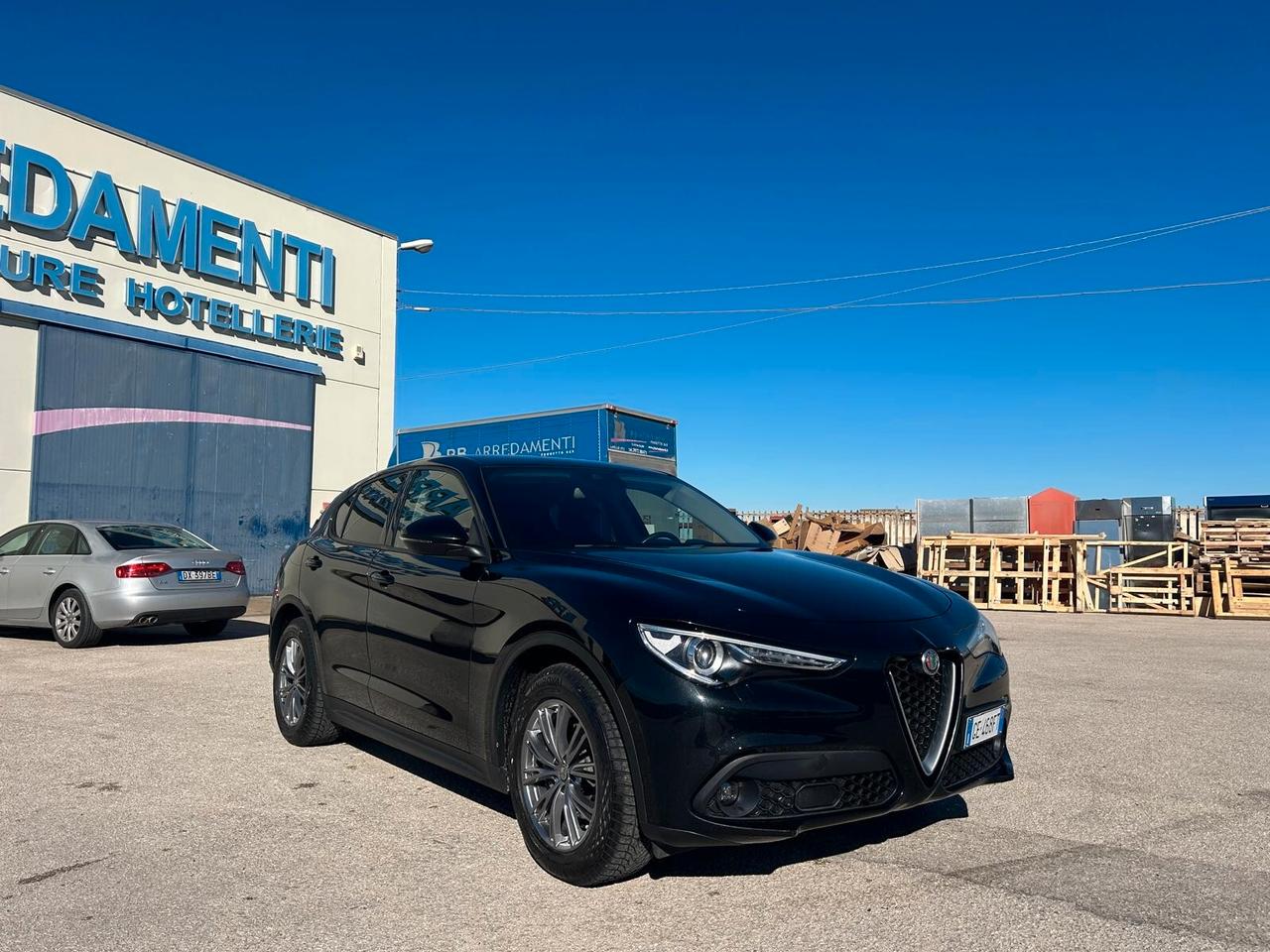 Alfa Romeo Stelvio 2.2 Turbodiesel 160 CV AT8 RWD Business
