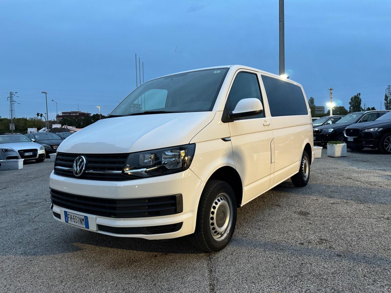 Volkswagen Caravelle 2.0 TDI 150CV DSG PC Cruise 9 Posti