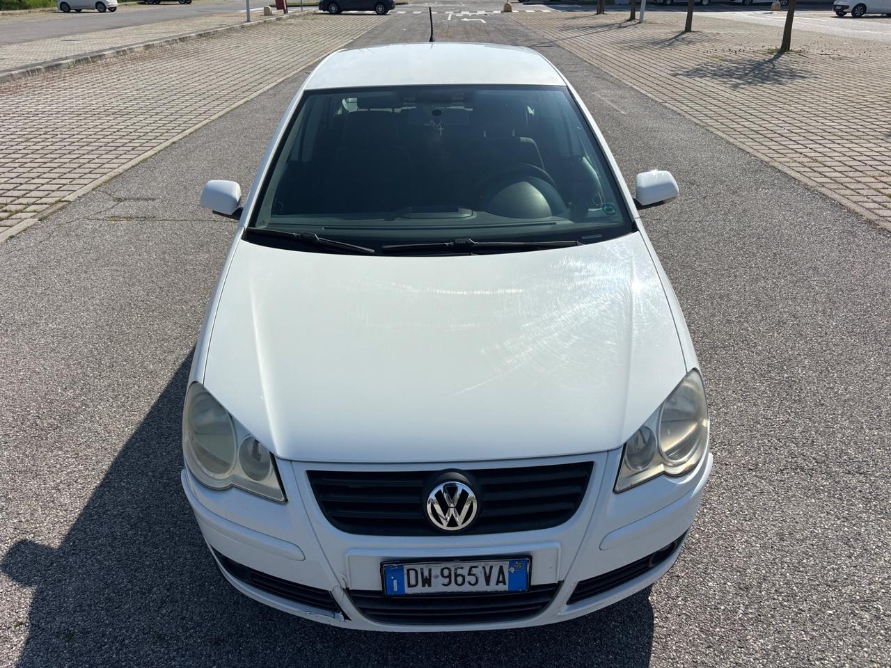 Volkswagen Polo 1.2/70CV 12V 5p. Comfortline