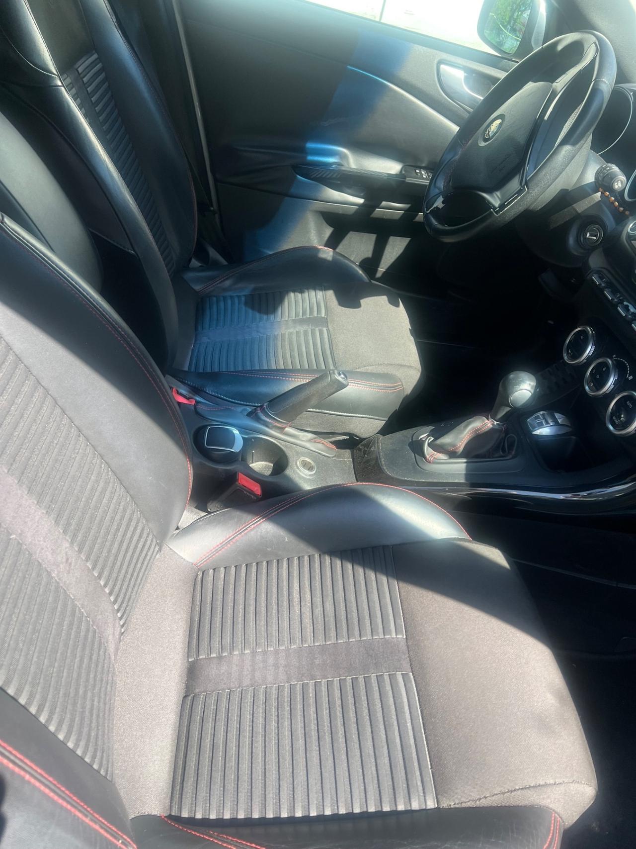 Alfa Romeo Giulietta 2.0 JTDm-2 170 CV Exclusive