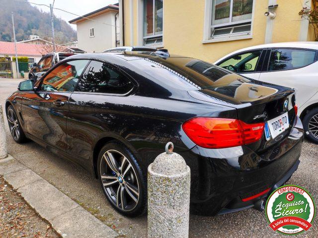 BMW 440 i xDrive Coupé Sport KIT M PERFORMANCE