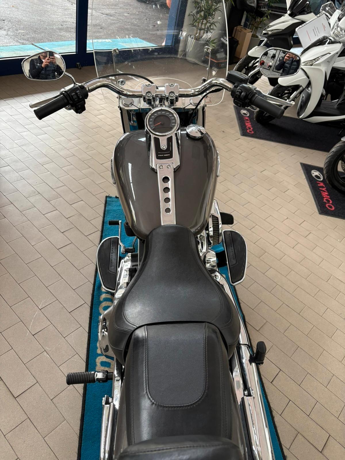 Harley-davidson Softail Fat Boy ANNIVERSARY 114