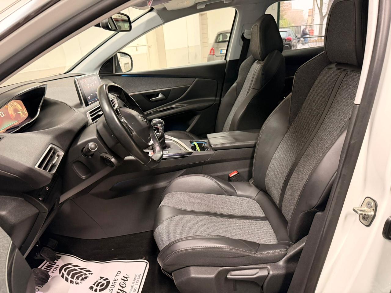 Peugeot 3008 PureTech Turbo 130 S&S Allure