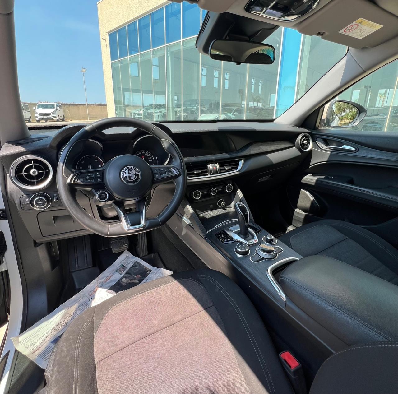 Alfa Romeo Stelvio 2.2 Turbodiesel 160 CV AT8 RWD Business