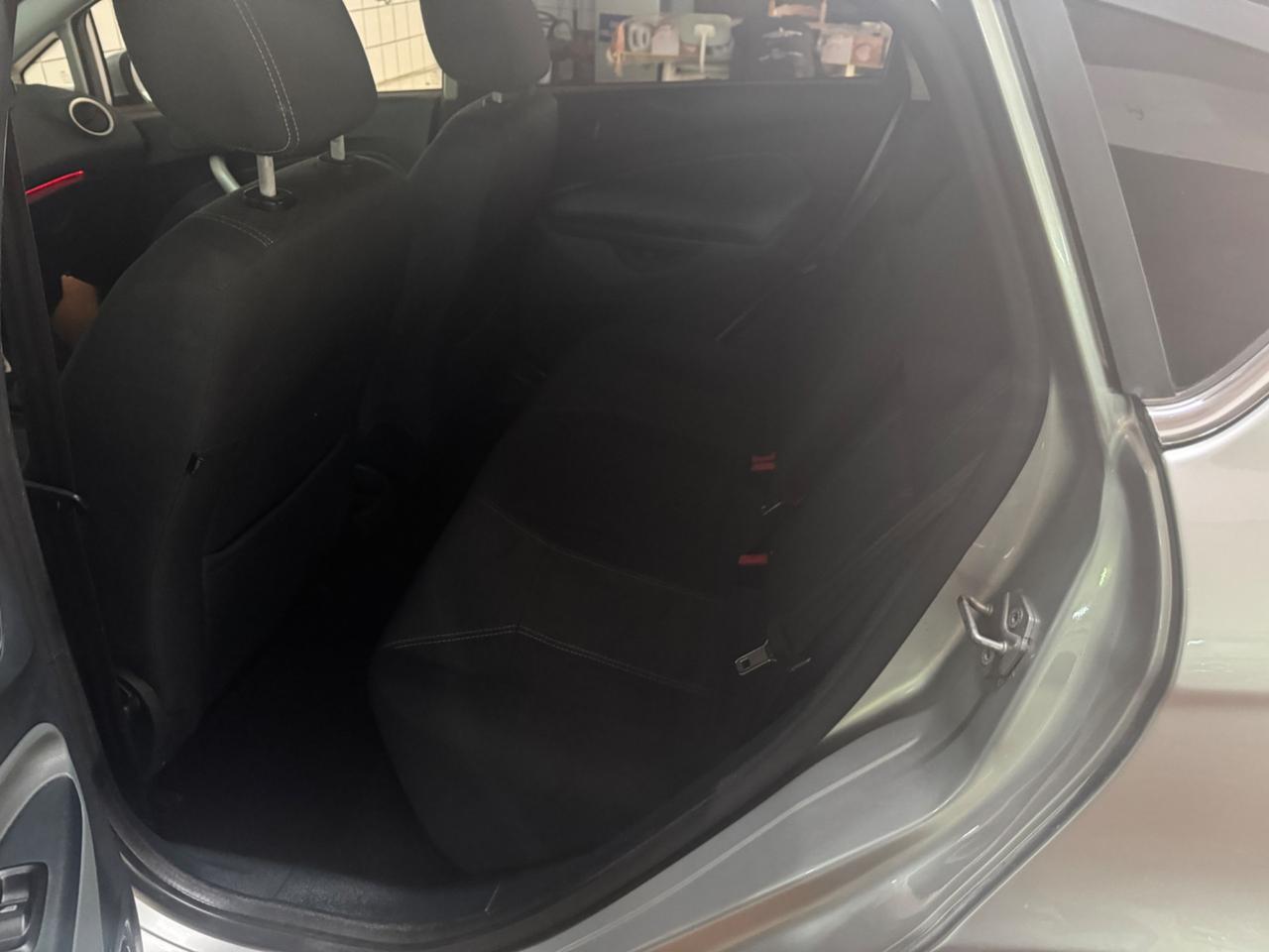 Ford Fiesta 1.2 82 CV 5 porte Titanium