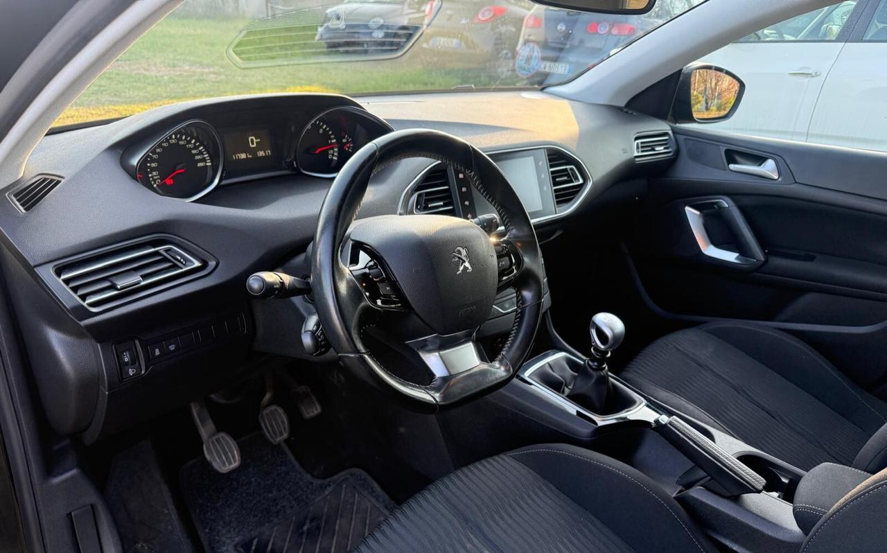 Peugeot 308 120 SW Allure TAGLIANDI PEUGEOT
