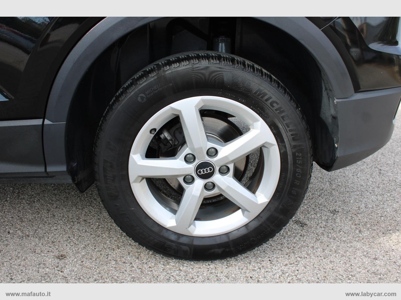 AUDI Q2 30 TDI S tronic Business