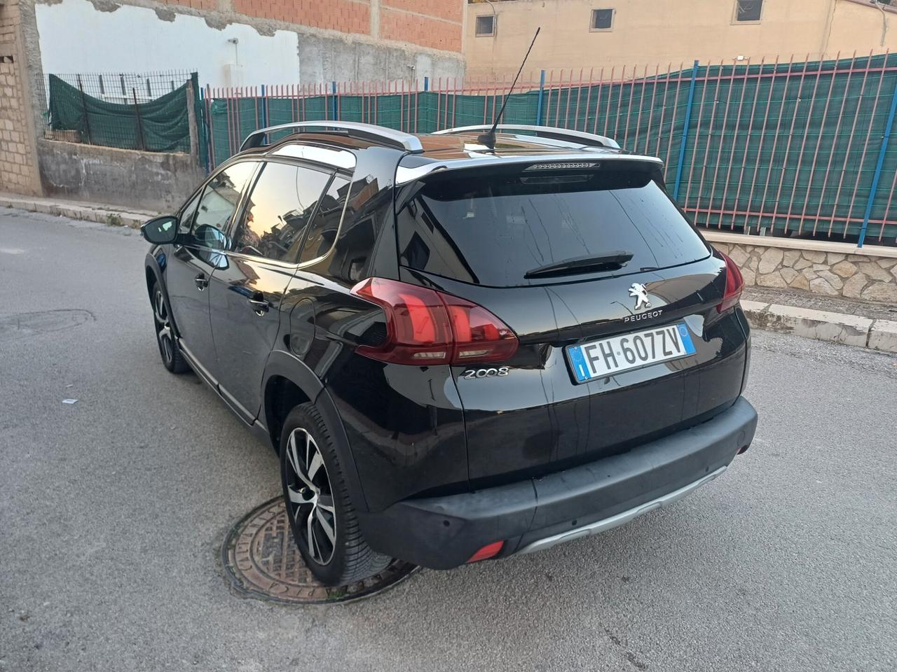 Peugeot 2008 BlueHDi 120 S&S GT Line