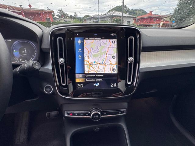 VOLVO XC40 T5 Recharge Plug-in Hybrid Inscription Expression