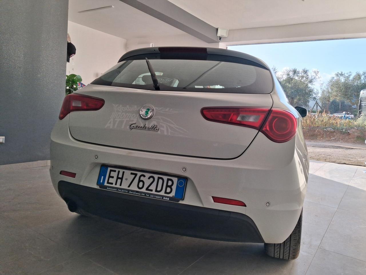 Alfa Romeo Giulietta 1.6 JTDm-2 105 CV Distinctive