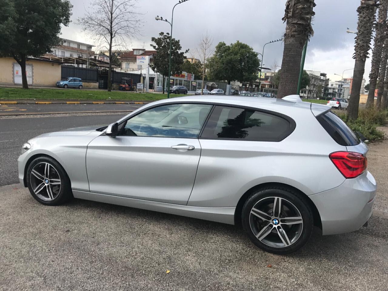 Bmw 116 116d 3p Sport auto pari al nuovo