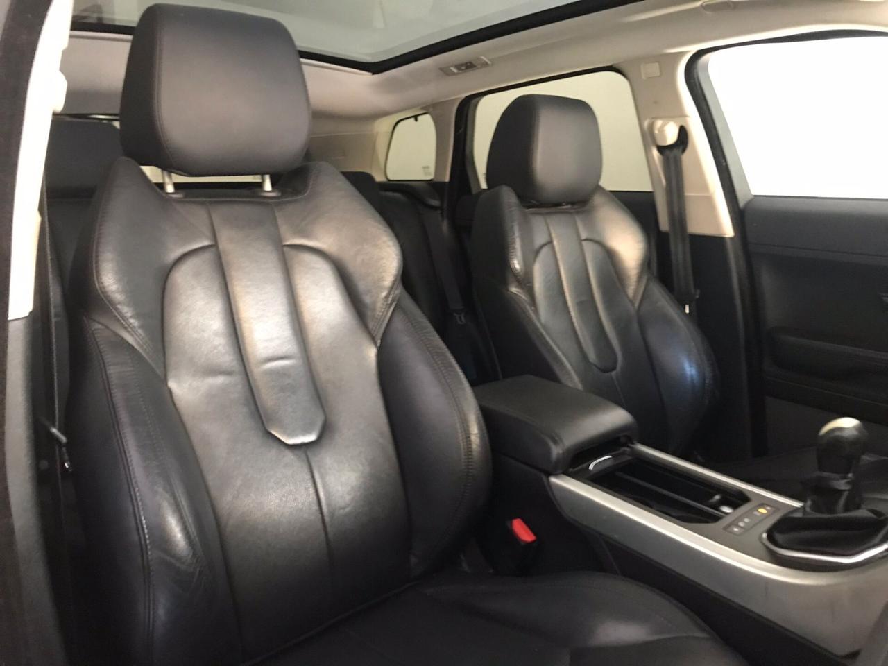 Land Rover Evoque 2.2 TD4 5p. PRESTIGE PANORAMICO