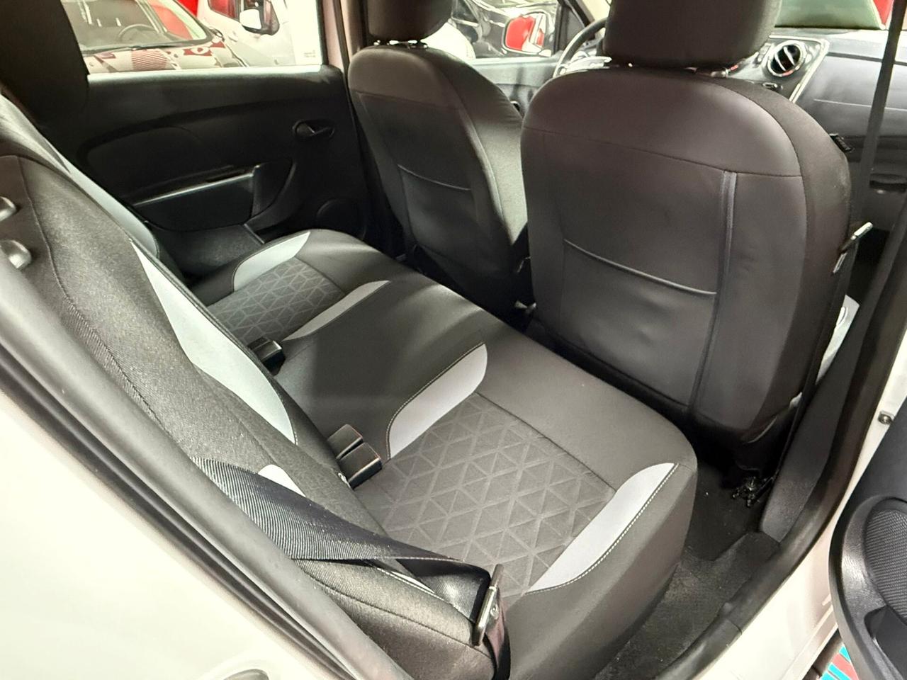 Dacia Sandero Stepway 0.9 90cv Prestige - 2015