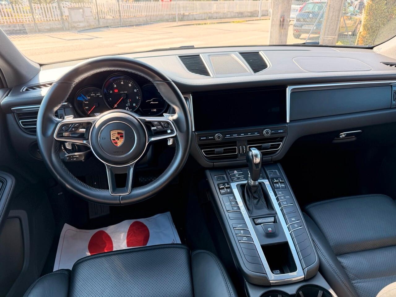 Porsche Macan 2.0 245cv pdk