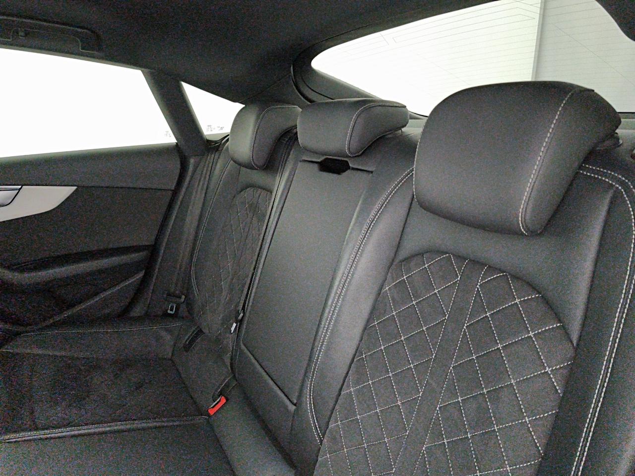 Audi A5 Sportback 40 2.0 tdi mhev S line edition 204cv