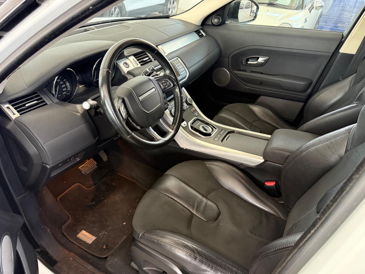 Land Rover Range Evoque 2.2 TD4 5p. British Edition Dynamic