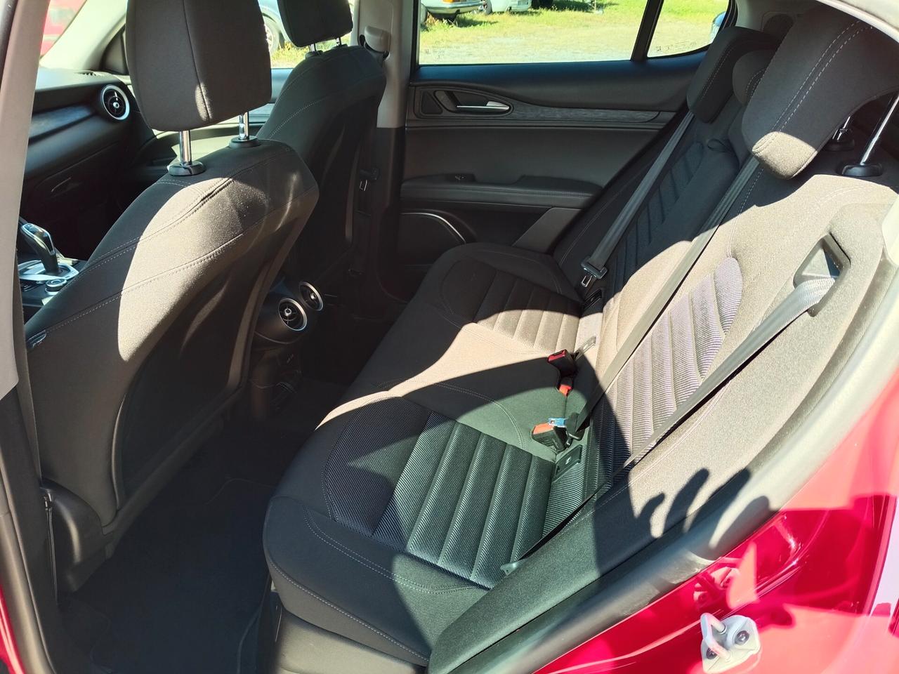 Alfa Romeo Stelvio 2.2 Turbodiesel 160 CV AT8 RWD Sprint