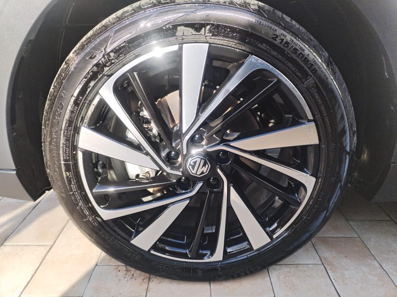 Mg ZS 1.5 Hybrid+ Luxury