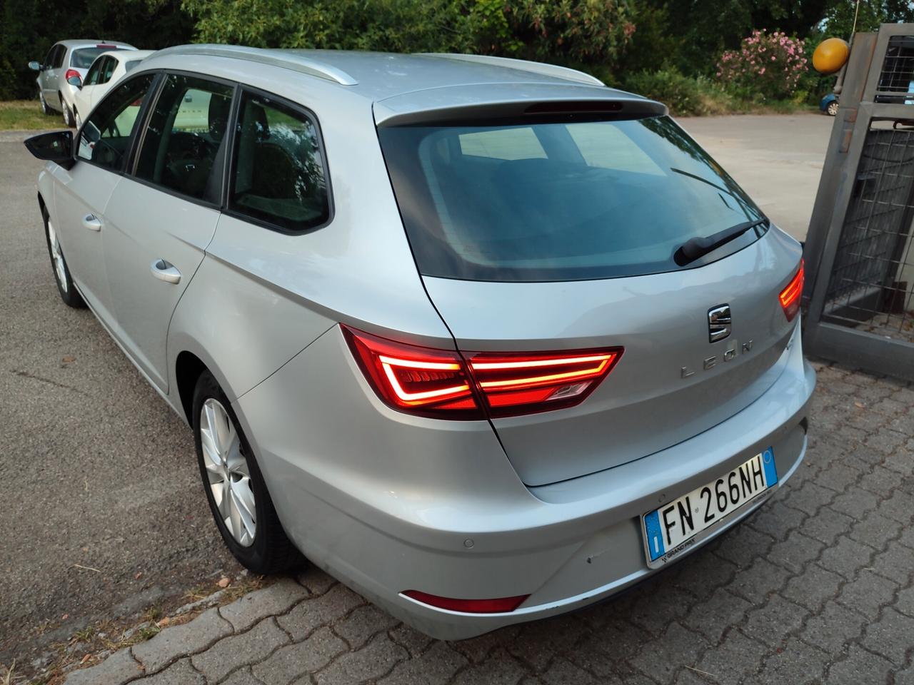 SEAT LEON 1.4TGI ST DSG 2018 A METANO DI CASA EURO6D