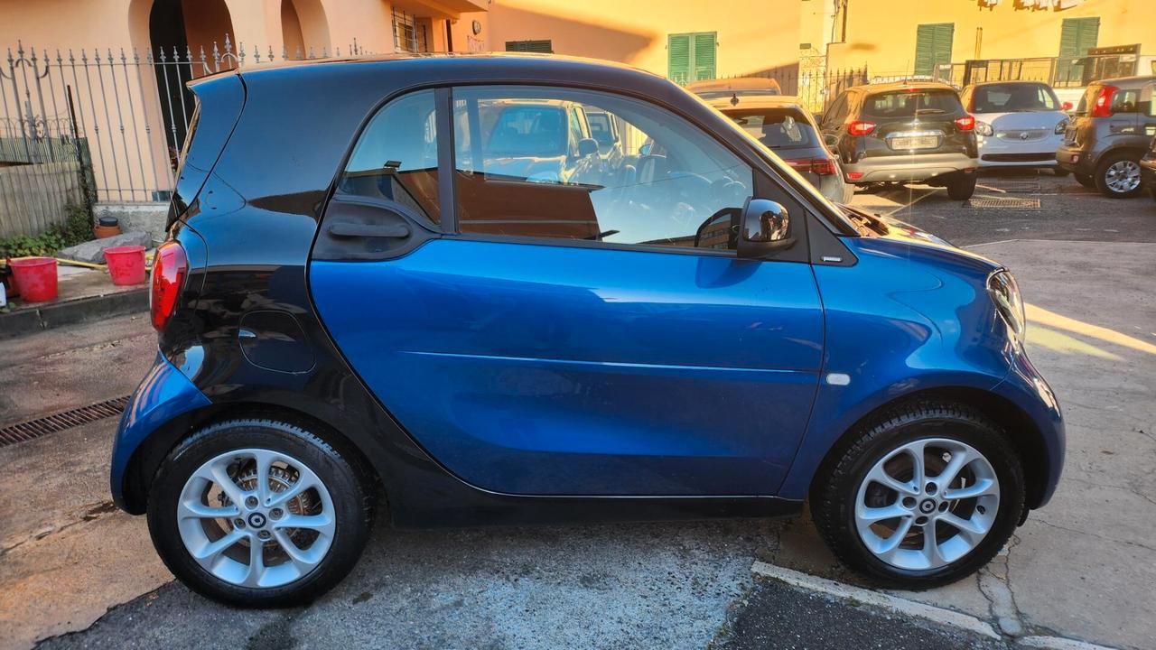 Smart ForTwo 70 1.0 Passion