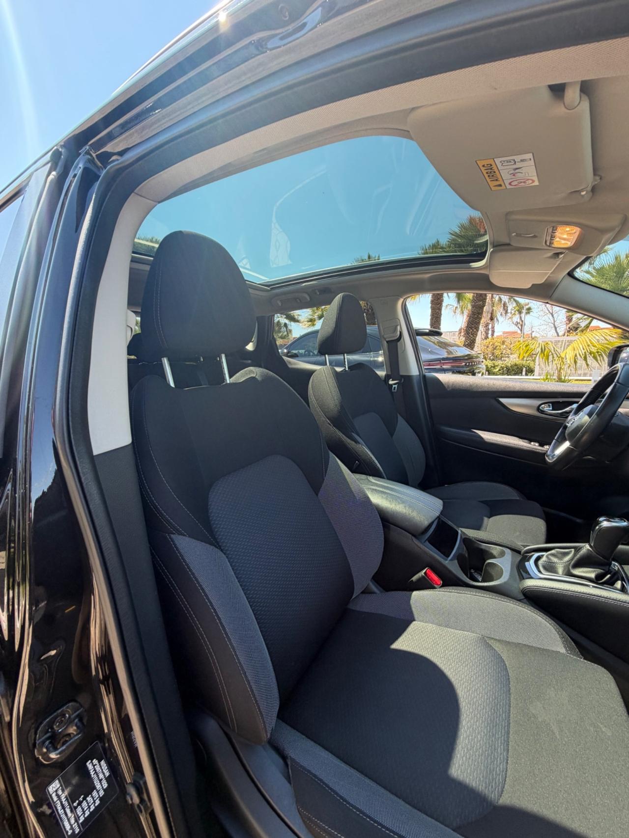 Nissan Qashqai 1.5 dCi Tekna