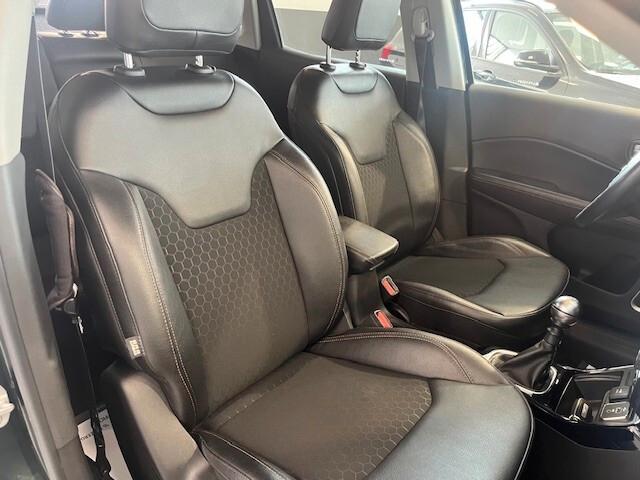 Jeep Compass 1.3 Turbo T4 2WD Limited GANCIO TRAINO