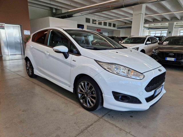 FORD Fiesta 1.5 TDCi 75CV 5 porte ST-Line